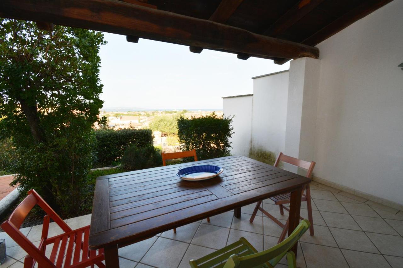 Citai Con Splendida Vista Mare Lägenhet San Teodoro  Exteriör bild