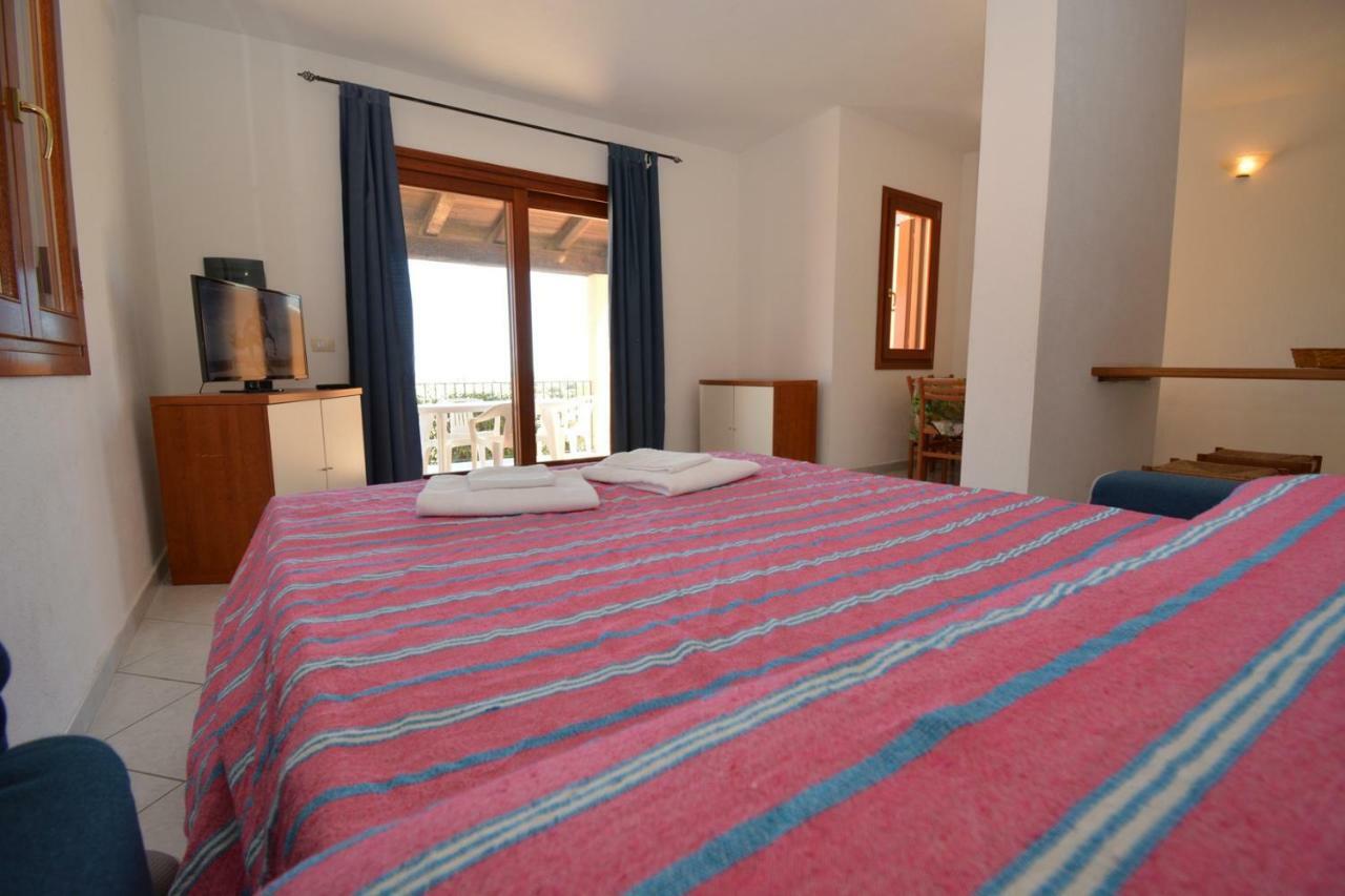 Citai Con Splendida Vista Mare Lägenhet San Teodoro  Exteriör bild
